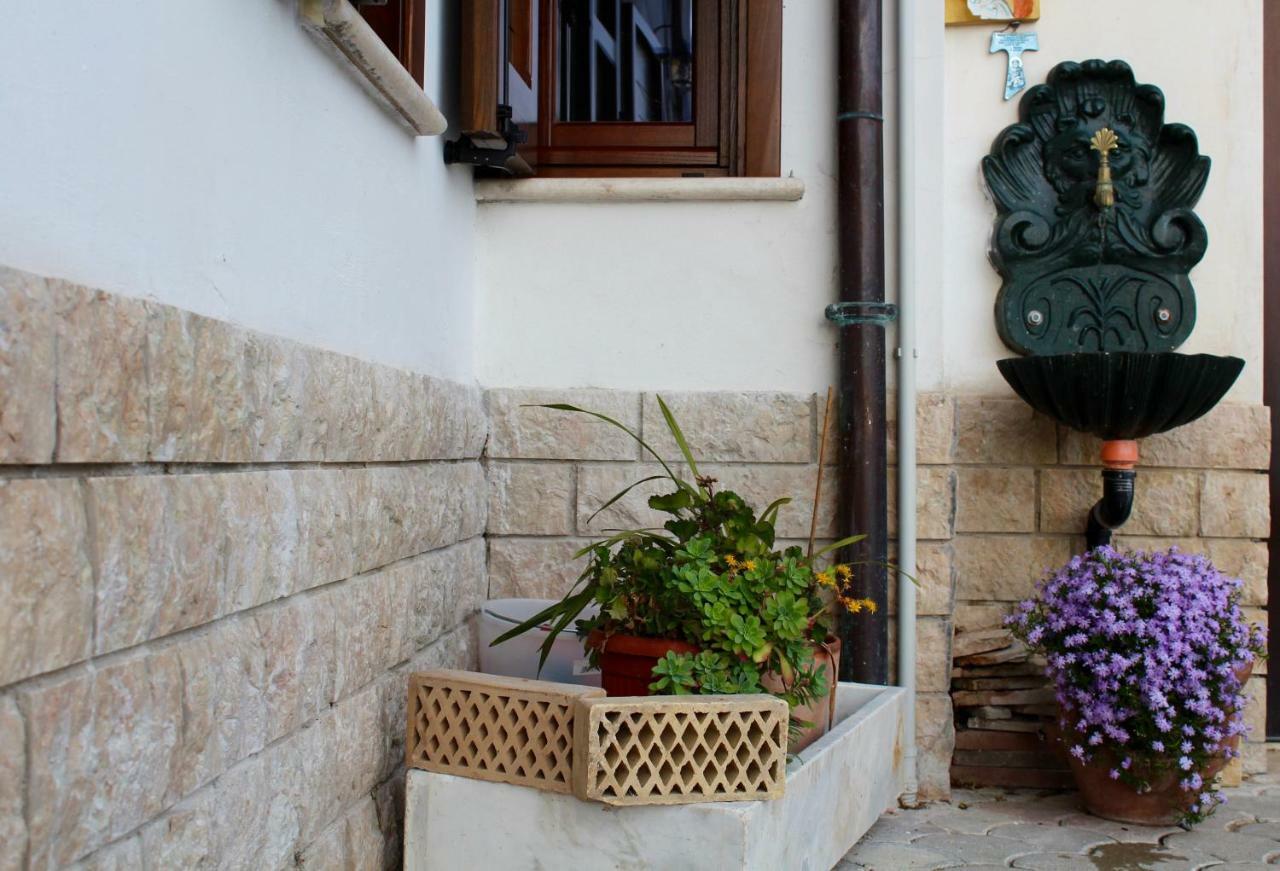 Casa San Giacomo Poggio Bustone エクステリア 写真
